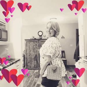 Meet your Posher, Robin